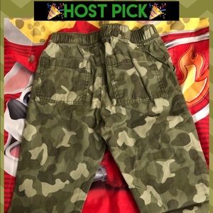 🎉HP🎉 The Children’s Place Camo Pants 5T Boys